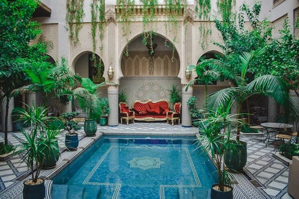 Les avantages d'une piscine intérieure à domicile